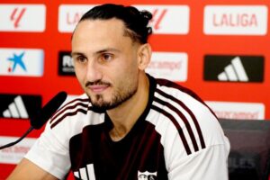 كوشوراشفيلي: « أنا مفتون بكيفية تنافس الفريق، حتى في التدريبات. »